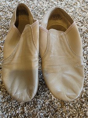 Tan Slip-On Leather Women's Dance Shoes Size 11